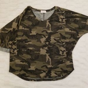 Camo top